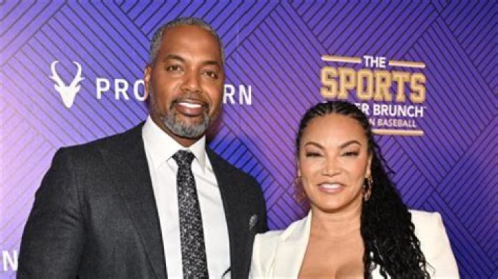 Aiysha Smith biografía, edad, altura, esposa, net worth, familia