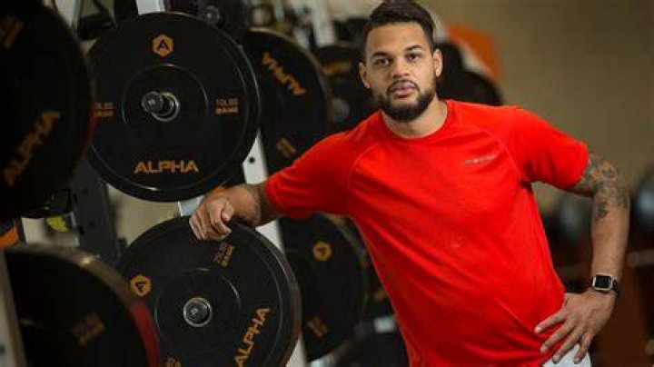 Akim Aliu Biography, Age, Height, Wife, Net Worth, Family