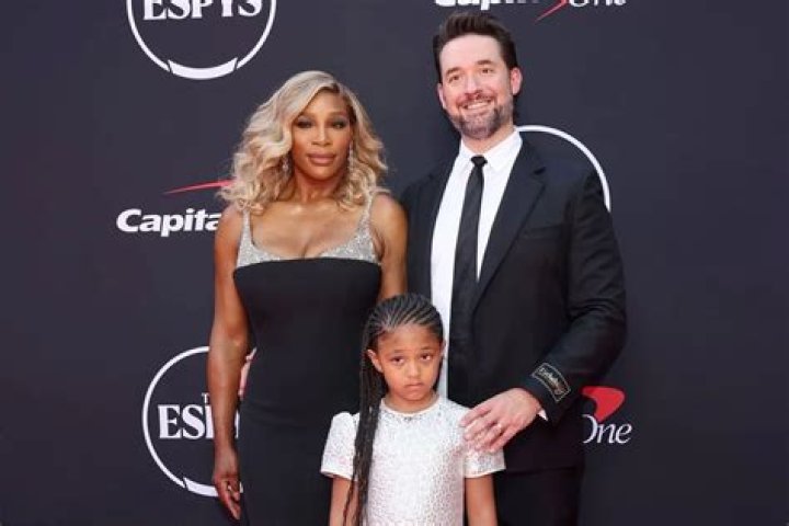 Alexis Ohanian Biography, Age, Height, Wife, Net Worth, Family