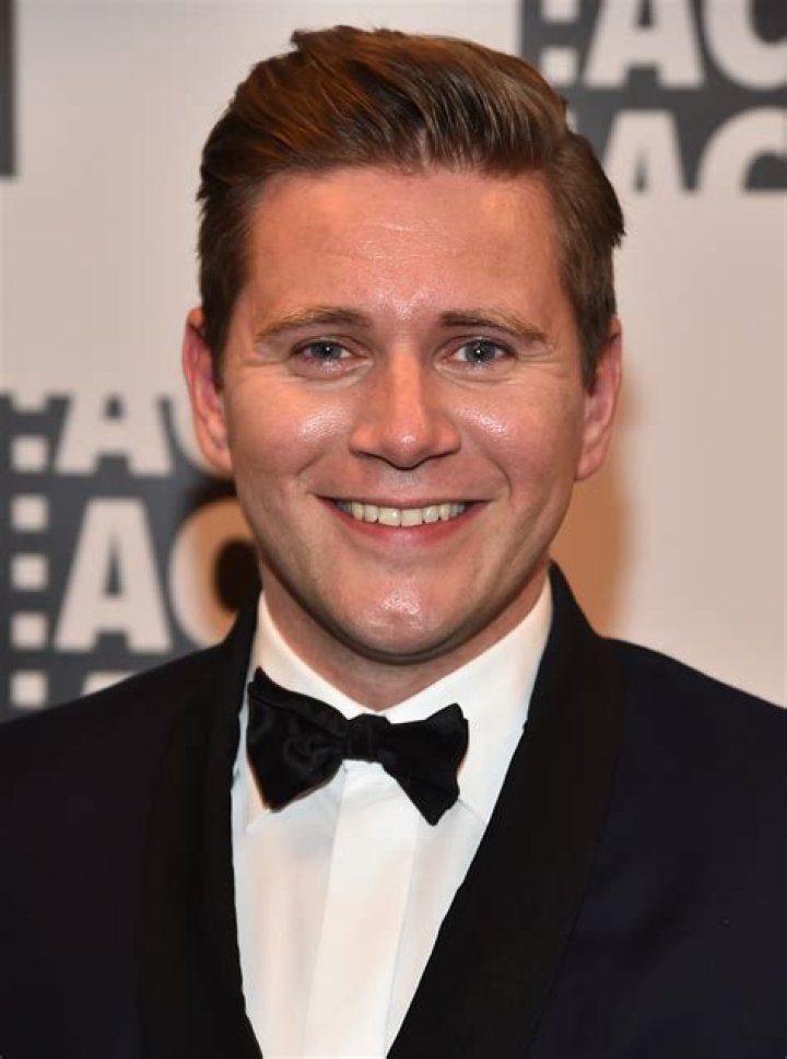 Allen Leech Biography, Age, Height, Wife, Net Worth, Family