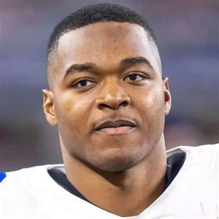 Amari Cooper Biography, Age, Height, Wife, Net Worth, Family