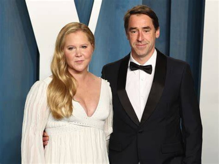 Amy Schumer Biography, Age, Height, Husband, Net Worth, Family