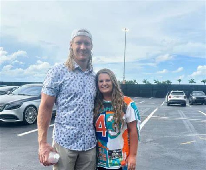 Andrew Van Ginkel Biography, Age, Height, Wife, Net Worth, Family