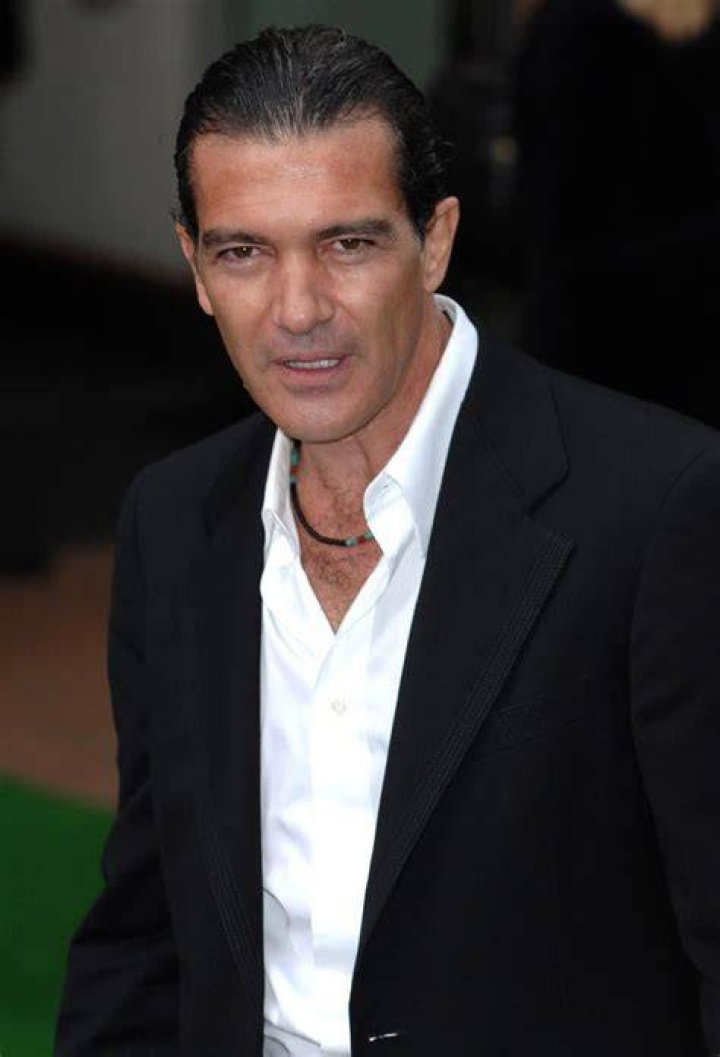 Antonio Banderas Biography, Age, Height, Wife, Net Worth, Family