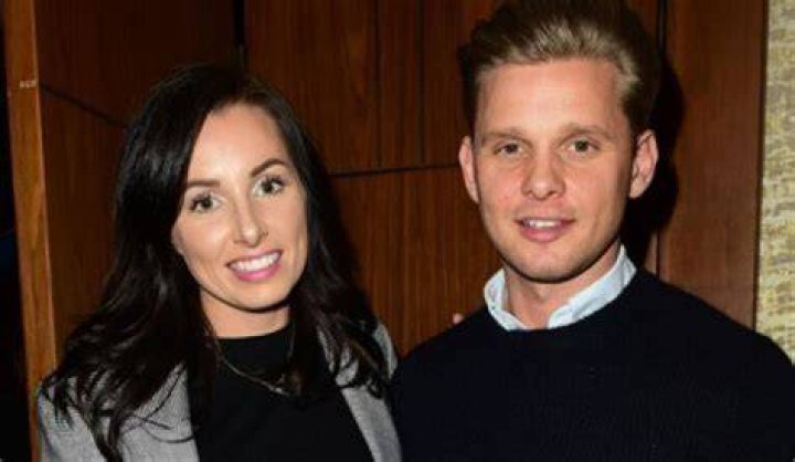 Bil Dwyer Biography, Age, Height, Wife, Net Worth, Family