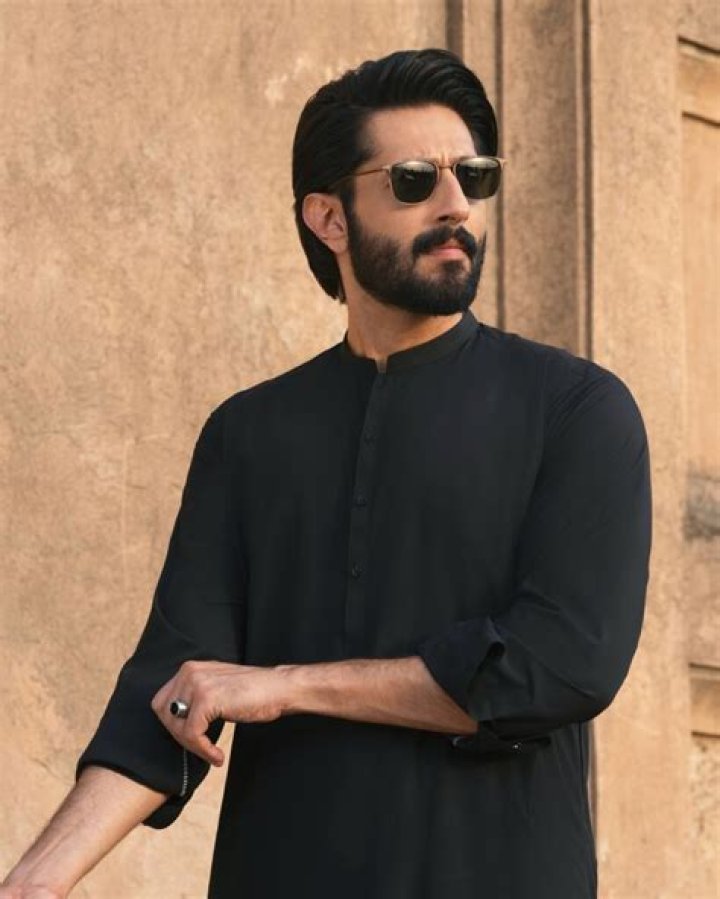 Bilal Ashraf Biography, Age, Height, Wife, Net Worth, Family