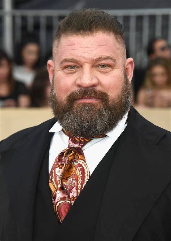 Brad William Henke Biography, Age, Height, Wife, Net Worth, Family