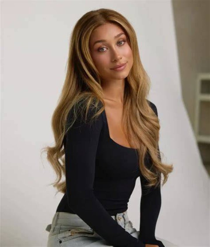 Briar Nolet Biography, Age, Height, Husband, Net Worth, Family