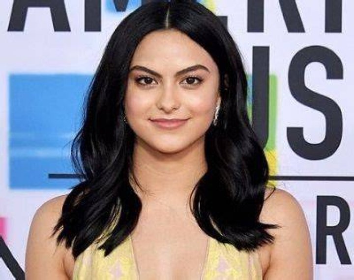 Camila Mendes Biography, Age, Height, Husband, Net Worth, Family