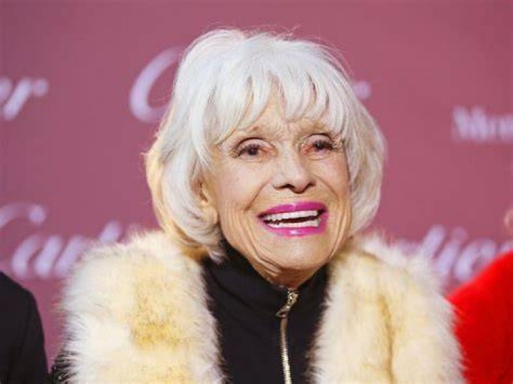 Carol Channing Biography, Age, Height, Husband, Net Worth, Family