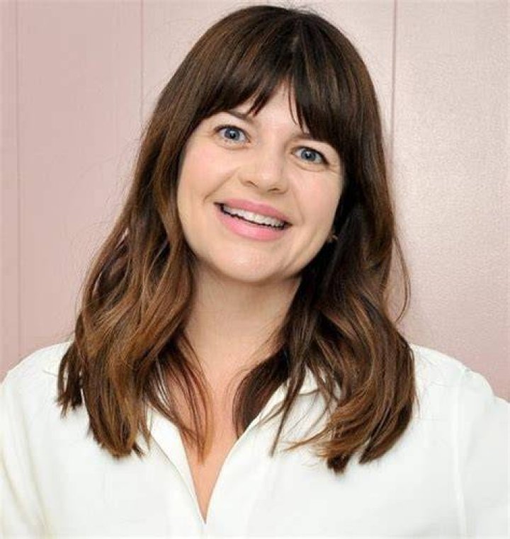 Casey Wilson Biography, Age, Height, Husband, Net Worth, Family