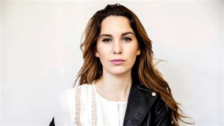 Christy Carlson Romano Biography, Age, Height, Husband, Net Worth, Family