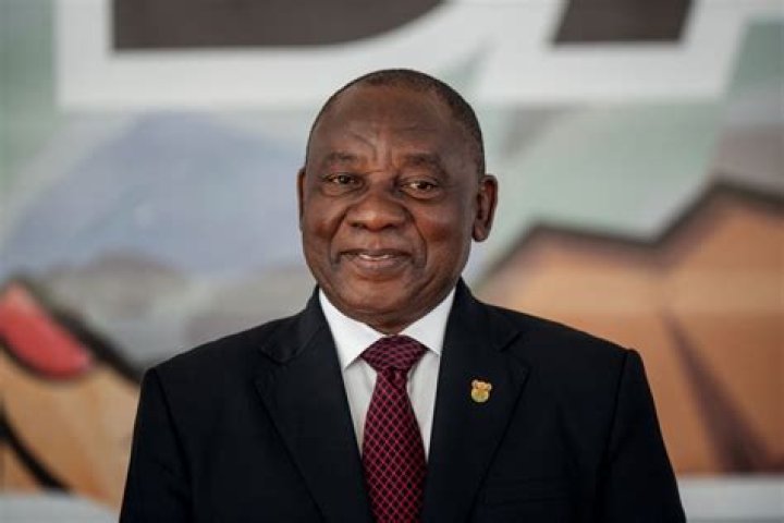 Cyril Ramaphosa Biography, Age, Height, Wife, Net Worth, Family