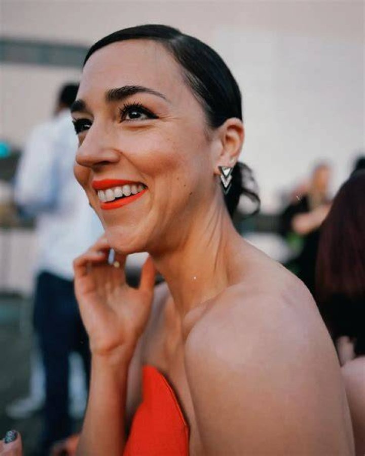 Cyrina Fiallo Biography, Age, Height, Husband, Net Worth, Family