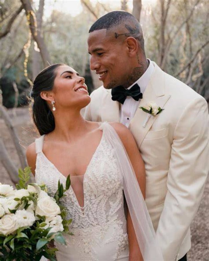 Darren Waller Biography, Age, Height, Wife, Net Worth, Family