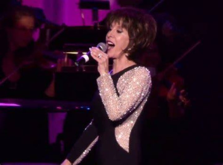 Deana Martin Biography, Age, Height, Husband, Net Worth, Family