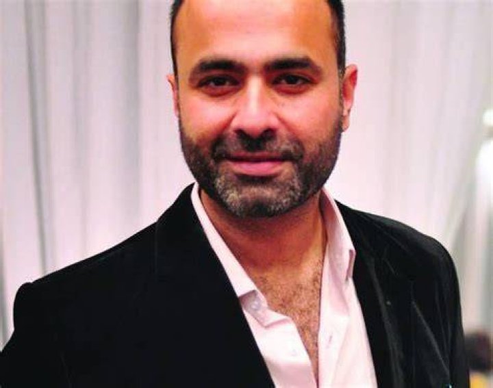 Deepak Perwani Biography, Age, Height, Wife, Net Worth, Family