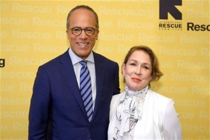 Dennis Leonard Biography, Age, Height, Wife, Net Worth, Family