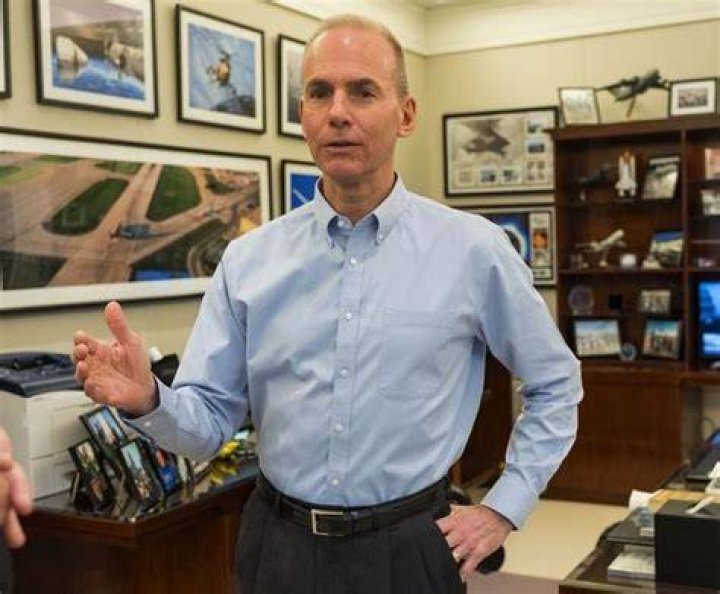 Dennis Muilenburg Biography, Age, Height, Wife, Net Worth, Family