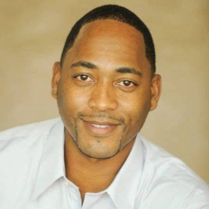 Desi Arnez Hines II Biography, Age, Height, Wife, Net Worth, Family