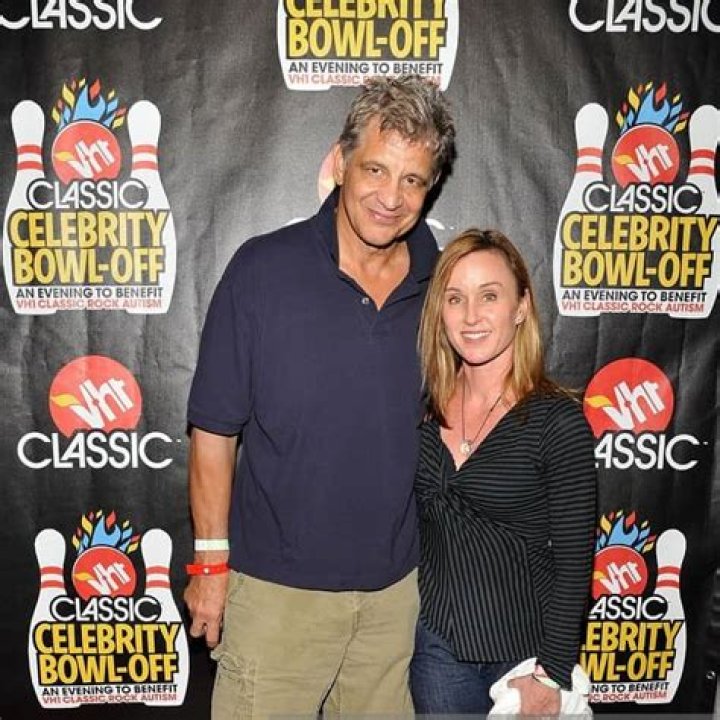 Ed Marinaro Biography, Age, Height, Wife, Net Worth, Family