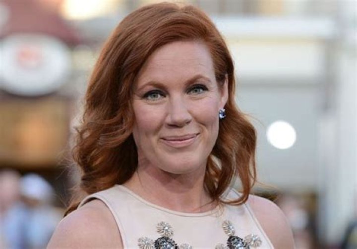 Elisa Donovan Biography, Age, Height, Husband, Net Worth, Family