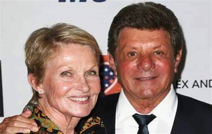 Frankie Avalon Biography, Age, Height, Wife, Net Worth, Family