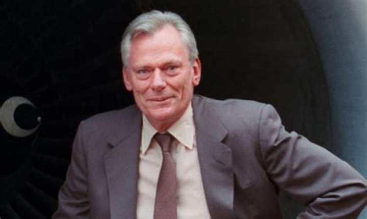 Herb Kelleher Biography, Age, Height, Wife, Net Worth and Family