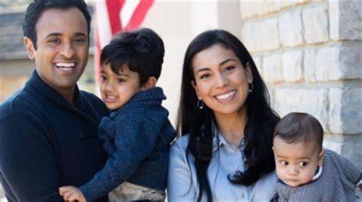 J. Moss Biography, Age, Height, Wife, Net Worth, Family