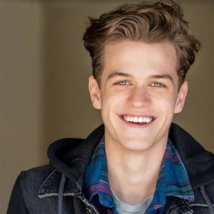 Jacob Buster Biography, Age, Height, Wife, Net Worth, Family