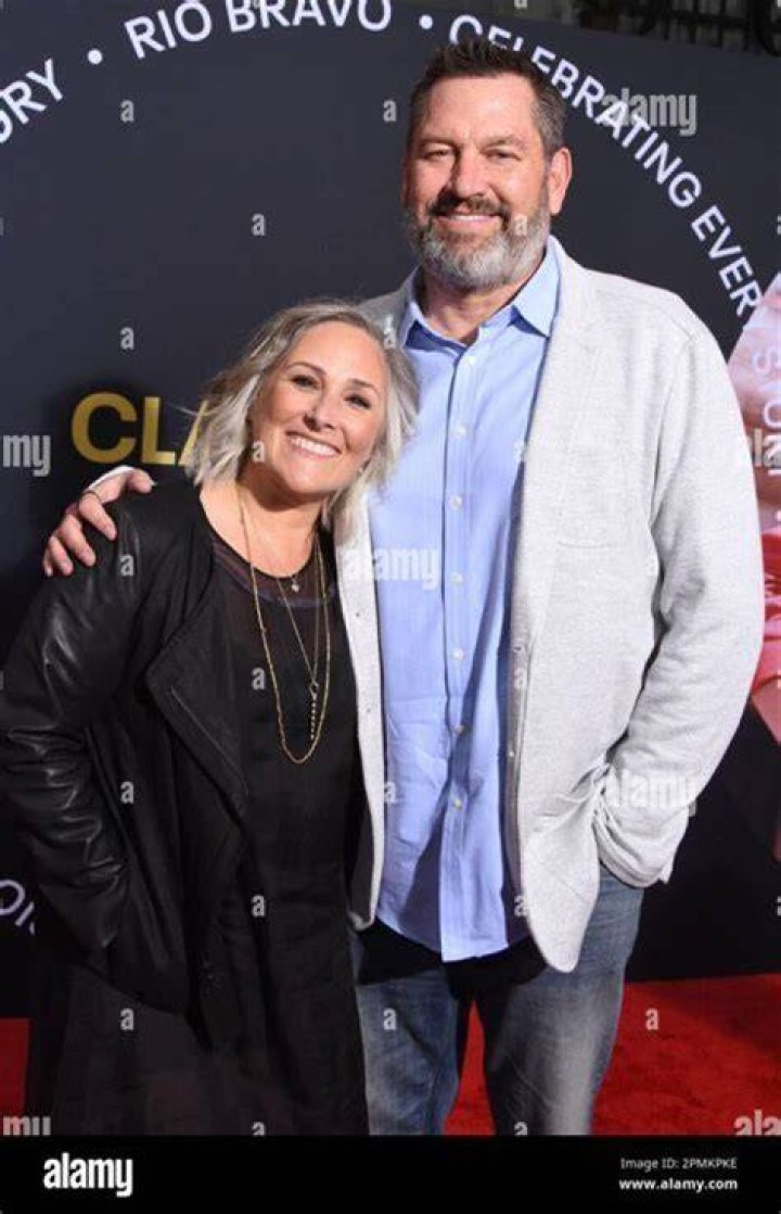 Jennifer Rae Beck Biography, Age, Height, Husband, Net Worth, Family