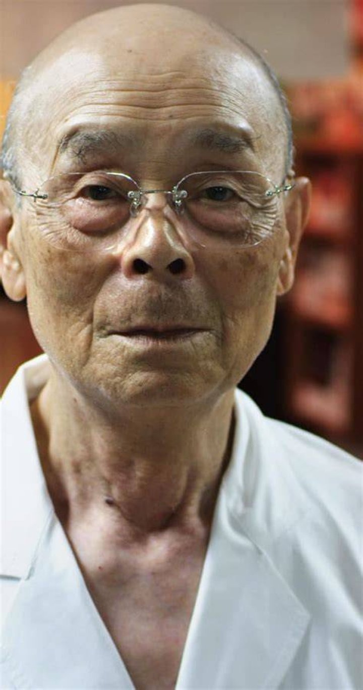Jiro Ono Biography, Age, Height, Husband, Net Worth, Family