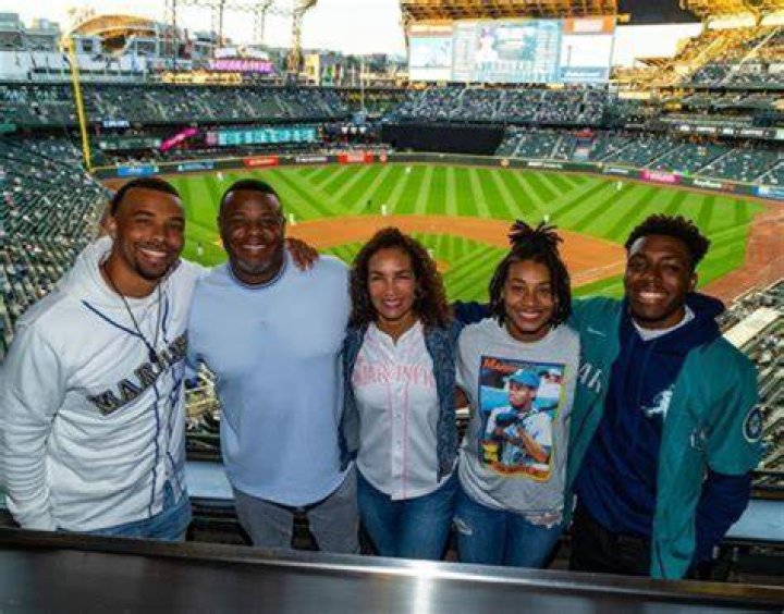 Jordan Crawford Biography, Age, Height, Wife, Net Worth, Family