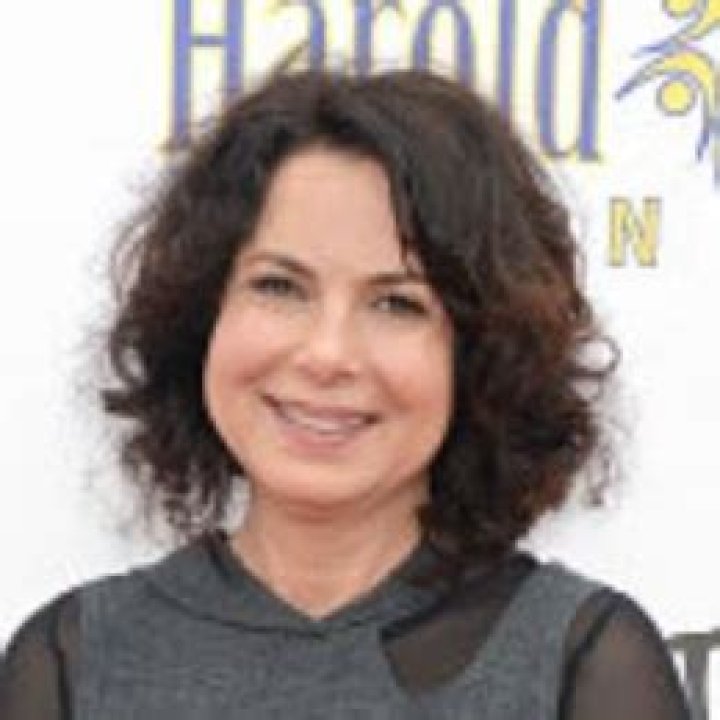 Joyce Hyser Biography, Age, Height, Husband, Net Worth, Family