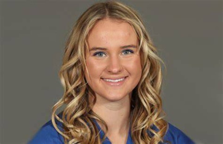 Kelly Barnhill Biography, Age, Height, Husband, Net Worth, Family