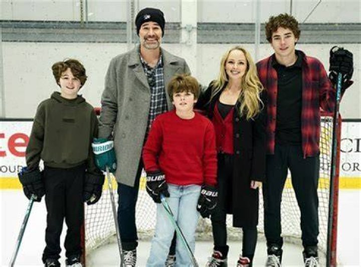 Kevin Carlson Biography, Age, Height, Wife, Net Worth, Family