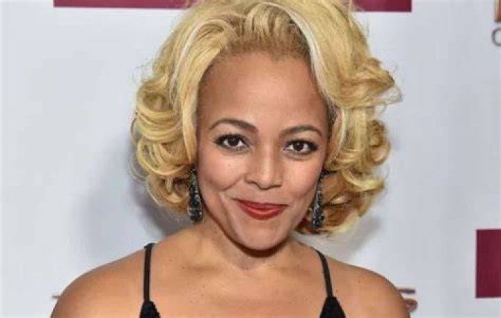 Kim Fields Biography, Age, Height, Husband, Net Worth, Family