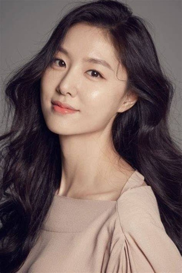 Park Ji-eun Biography, Age, Height, Husband, Net Worth, Family