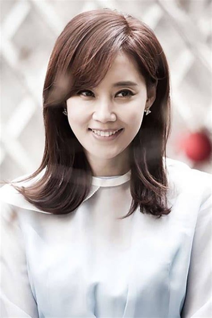 Park Mi-hyun Biography, Age, Height, Husband, Net Worth, Family