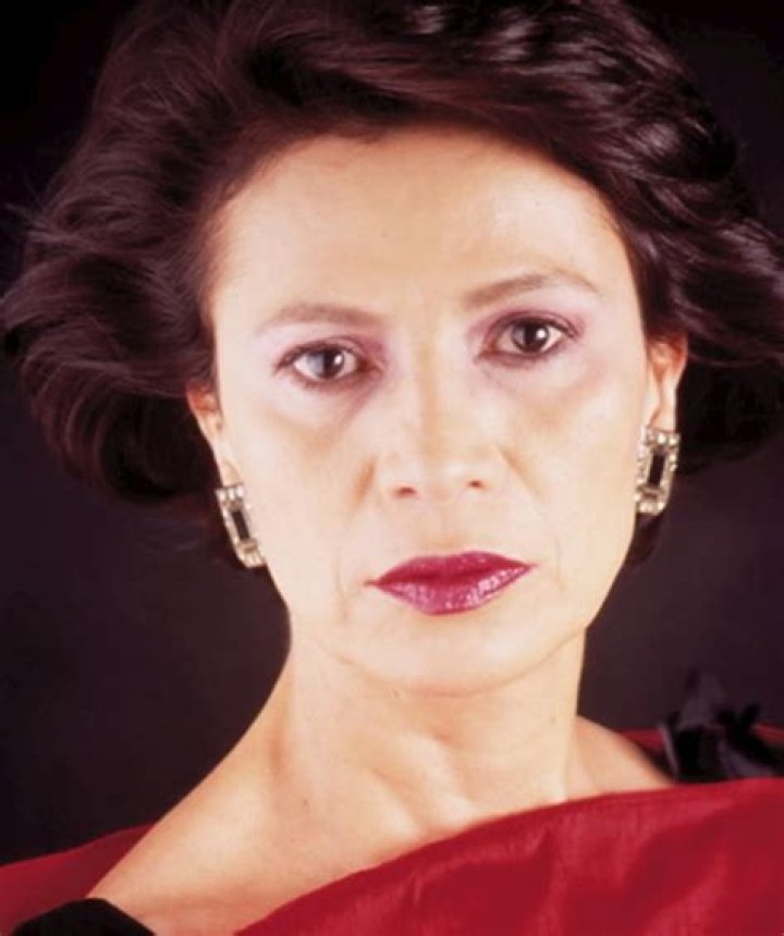 Patricia Reyes Spíndola biografía, edad, altura, esposa, net worth, familia