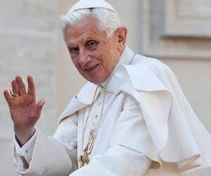 Pope Benedict XVI Biography, Age, Height, Wife, Net Worth, Family