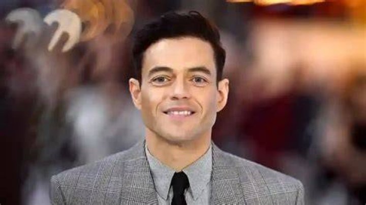 Rami Malek Biography, Age, Height, Wife, Net Worth, Family