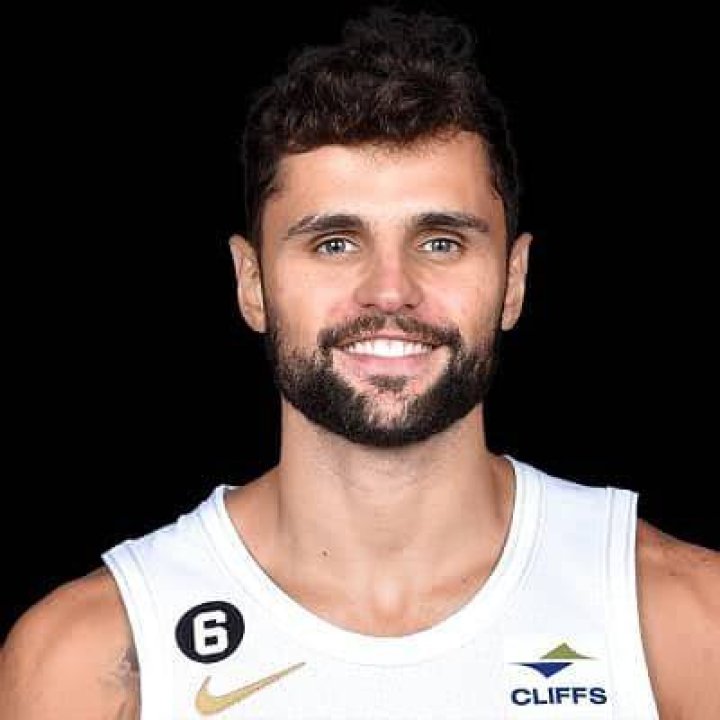 Raul Neto Biography, Age, Height, Wife, Net Worth, Family