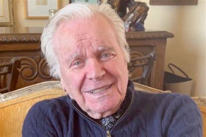 Robert Brown (American actor) Biography, Age, Height, Wife, Net Worth and Family