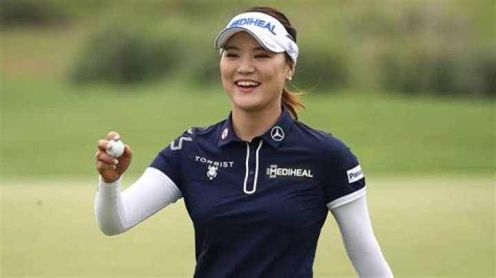 Ryu So-yeon Biography, Age, Height, Husband, Net Worth, Family