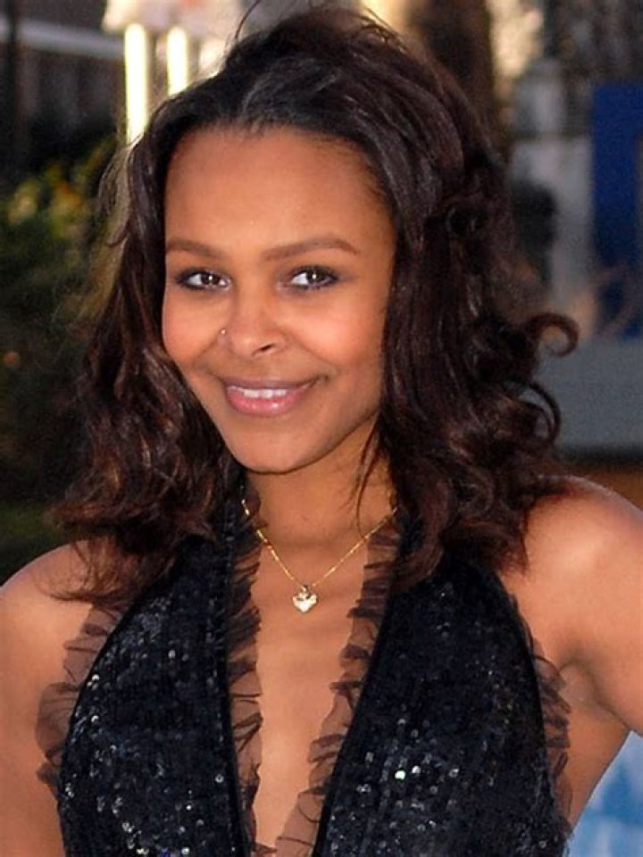 Samantha Mumba Biography, Age, Height, Husband, Net Worth, Family