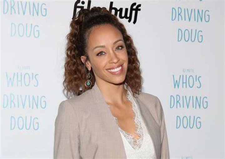 Shanti Lowry Biography, Age, Height, Husband, Net Worth, Family