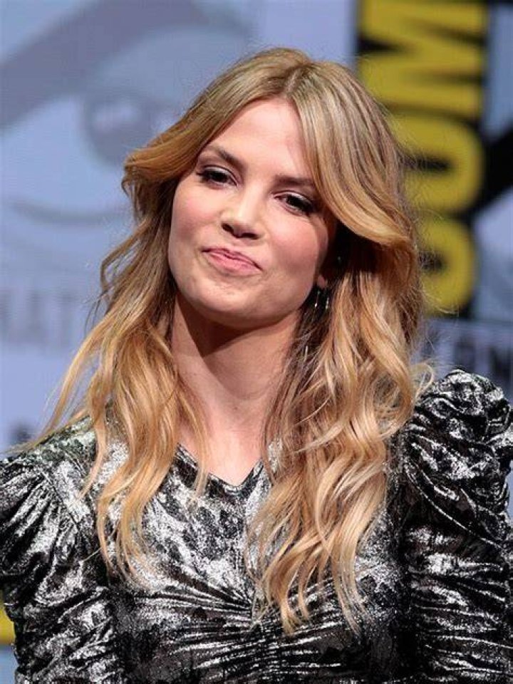Sylvia Hoeks Biography, Age, Height, Husband, Net Worth, Family