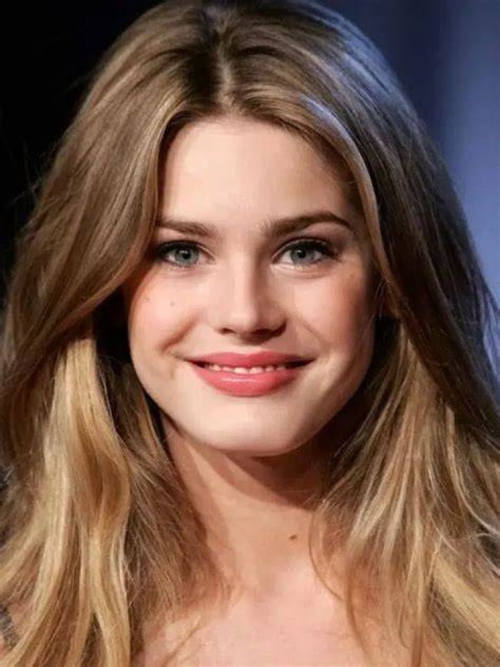 Vanessa Hessler Biography, Age, Height, Husband, Net Worth, Family