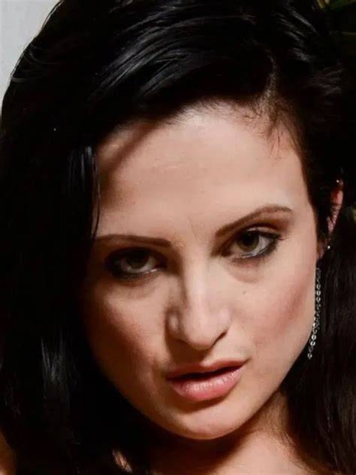 Velvet D'Amour Biography, Age, Height, Husband, Net Worth, Family